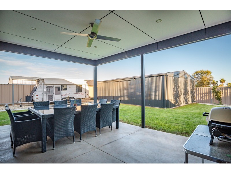 2 Lever Jary Court, Red Cliffs VIC 3496