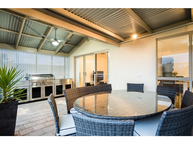 74 Summer Drive, Buronga NSW 2739