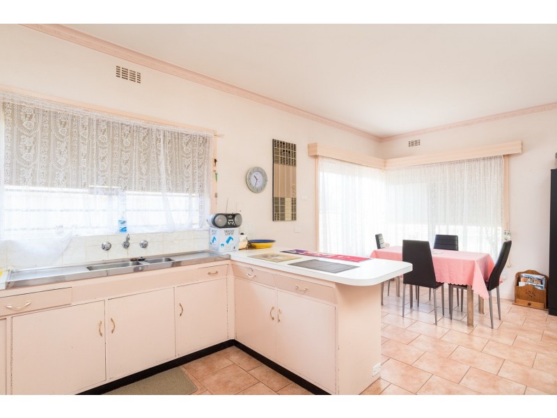 98 Burrows Street, Mildura VIC 3500