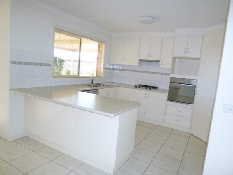 10 Darlington Parade, Mildura VIC 3500