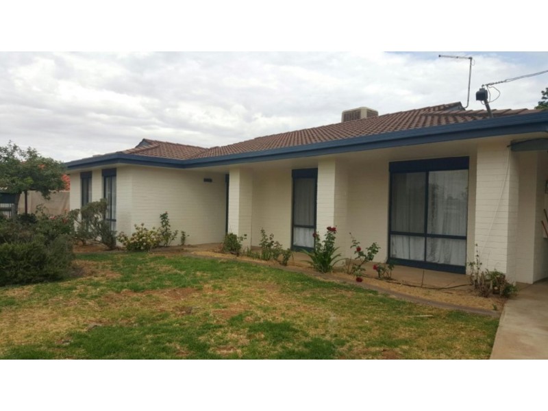 647 Koorlong Avenue, Irymple VIC 3498