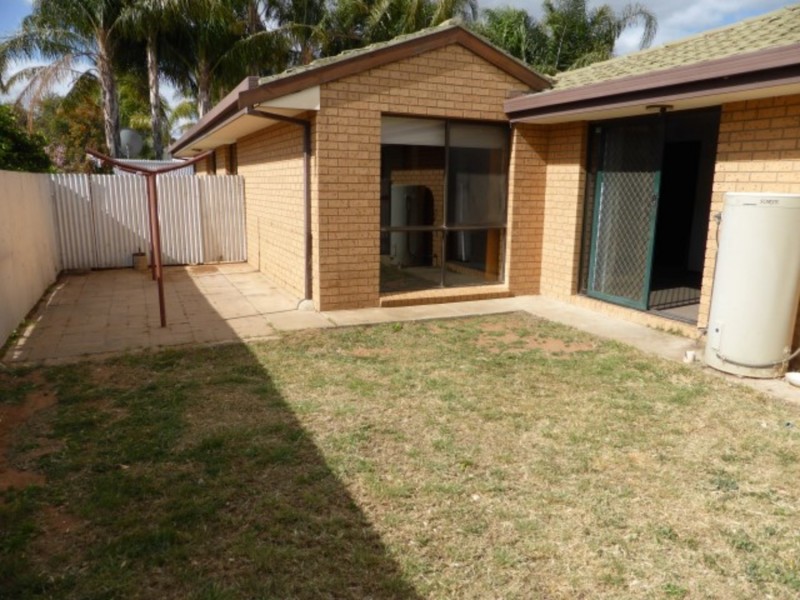 2/276 Tenth Street, Mildura VIC 3500