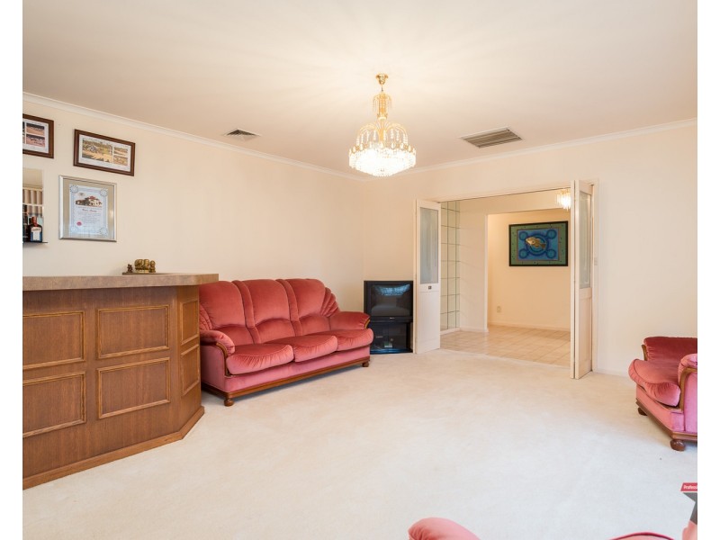 2 Yanina Close, Mildura VIC 3500