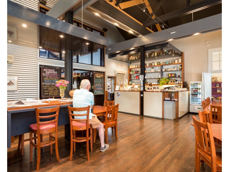 6 – 8a Adelaide Street, Wentworth NSW 2648