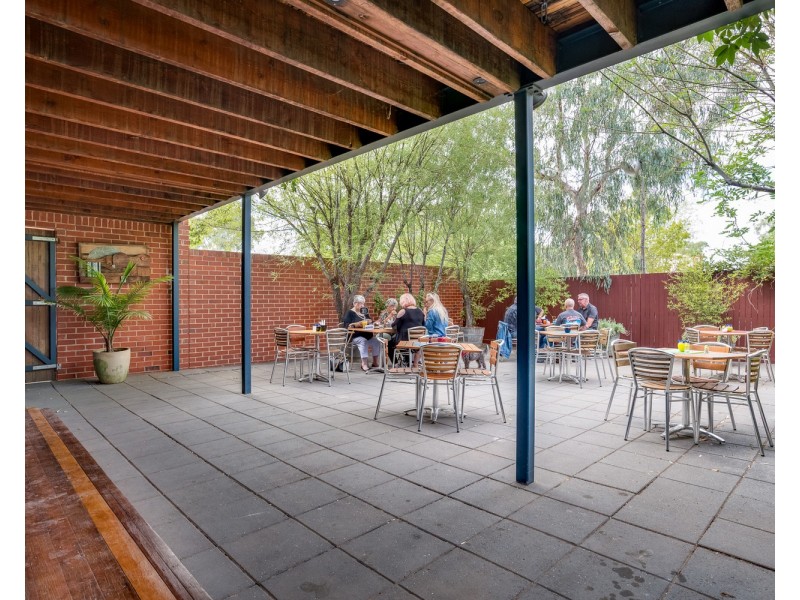 6 – 8a Adelaide Street, Wentworth NSW 2648