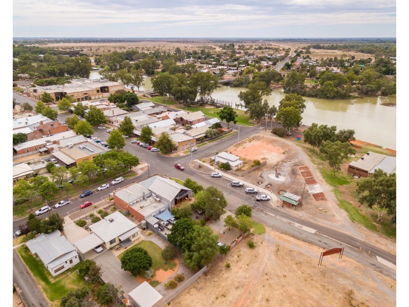 6 – 8a Adelaide Street, Wentworth NSW 2648