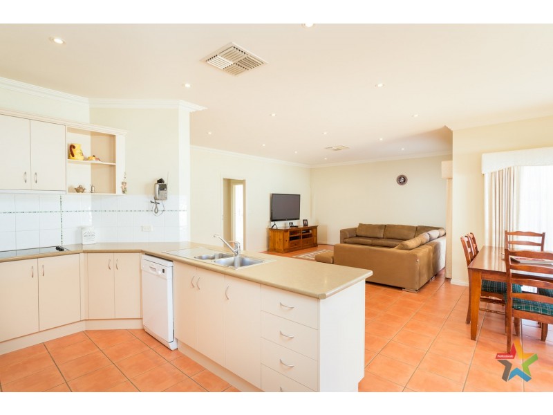 4 Montana Drive, Mildura VIC 3500