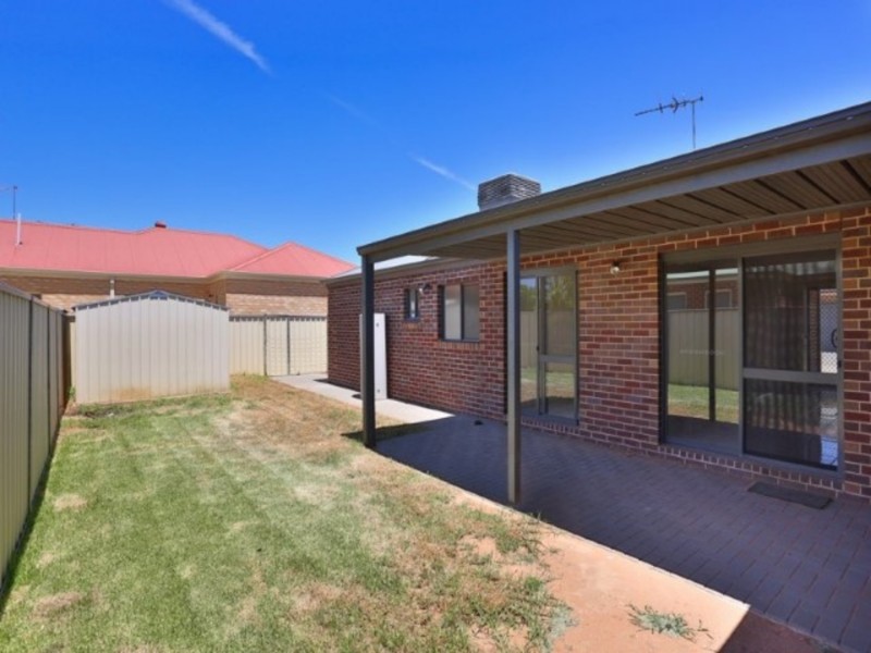 11 Belle Gardens Drive, Mildura VIC 3500