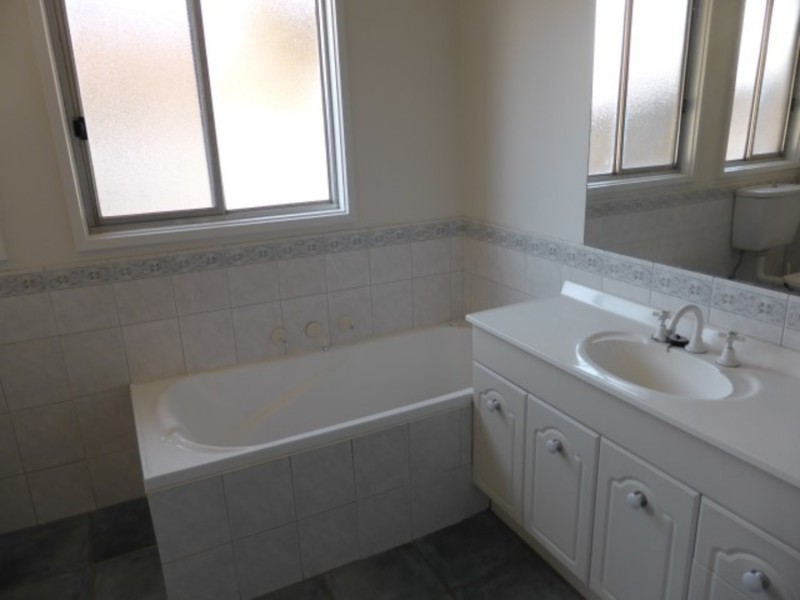 2 Myall Place, Mildura VIC 3500