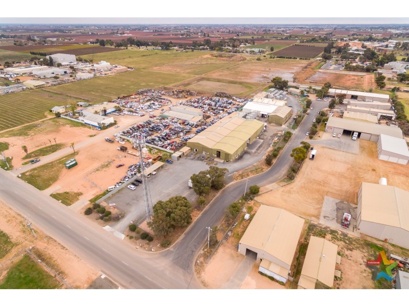 731-733 Koorlong Avenue, Irymple VIC 3498