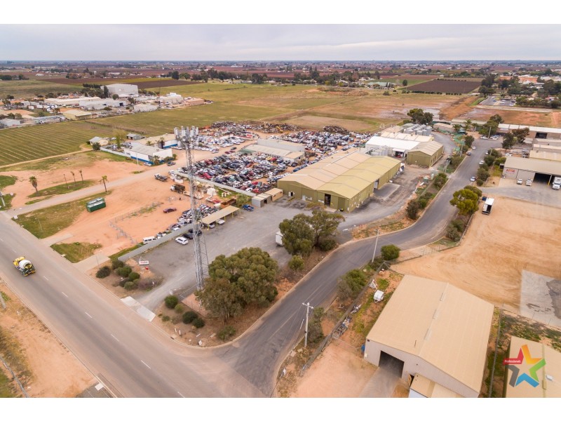 731-733 Koorlong Avenue, Irymple VIC 3498