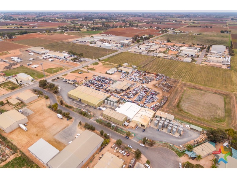 731-733 Koorlong Avenue, Irymple VIC 3498