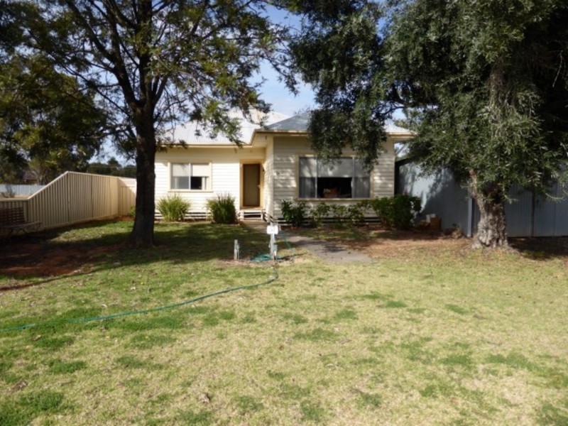 31 Wood Street, Gol Gol NSW 2738