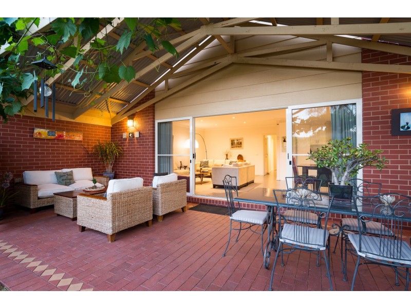 16 Wattle Avenue, Mildura VIC 3500