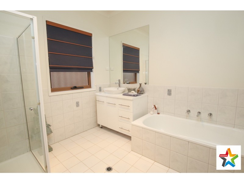 14B Dunning Drive, Mildura VIC 3500