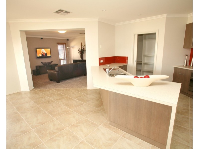 521 Walnut Avenue, Mildura VIC 3500