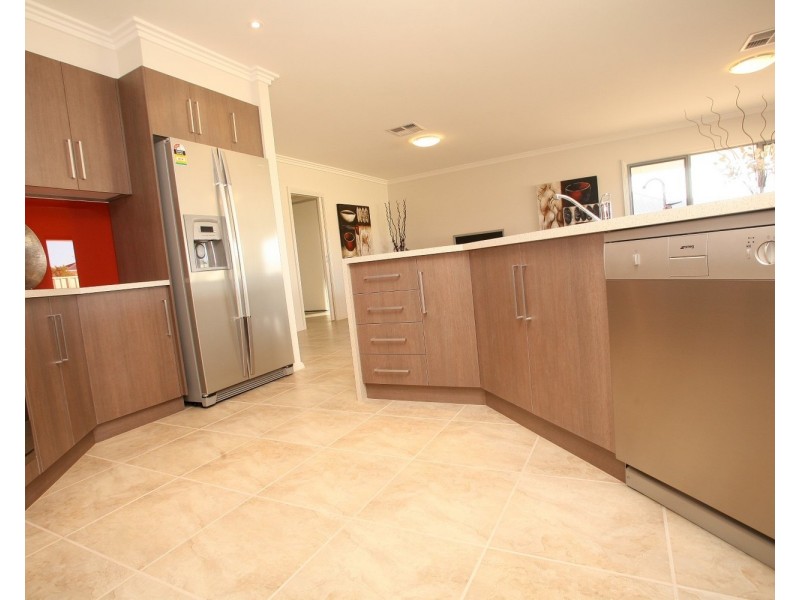 521 Walnut Avenue, Mildura VIC 3500
