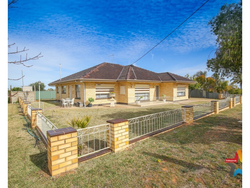 1 Murray Avenue, Red Cliffs VIC 3496
