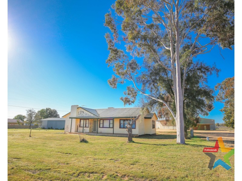 241 Ginquam Avenue, Irymple VIC 3498