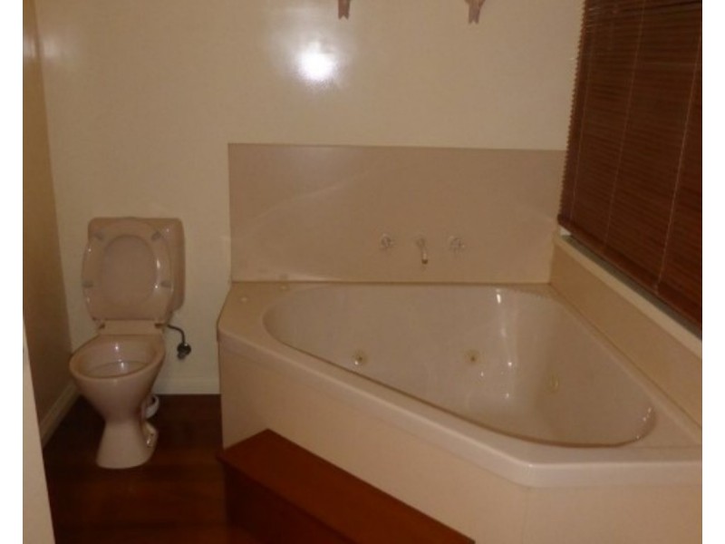 79 Melaleuca Street, Buronga NSW 2739