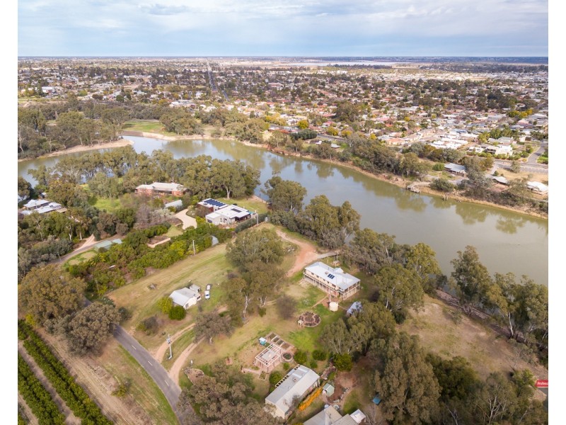 176 Pitman Avenue, Buronga NSW 2739