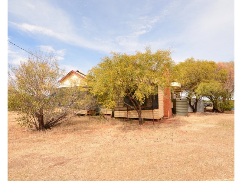 335 Boomerang Avenue, Cardross VIC 3496