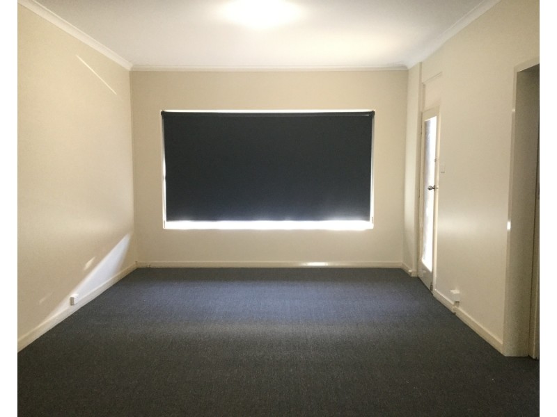 2/8 Mary Avenue, Mildura VIC 3500