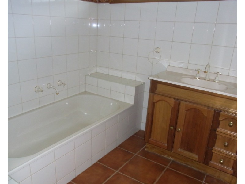 651 Koorlong Avenue, Irymple VIC 3498