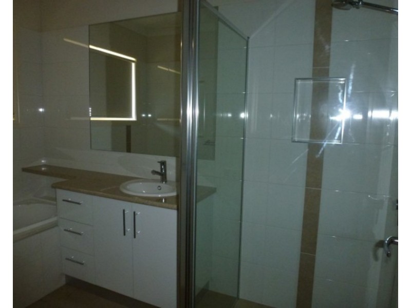 4 Lakeview Court, Mildura VIC 3500