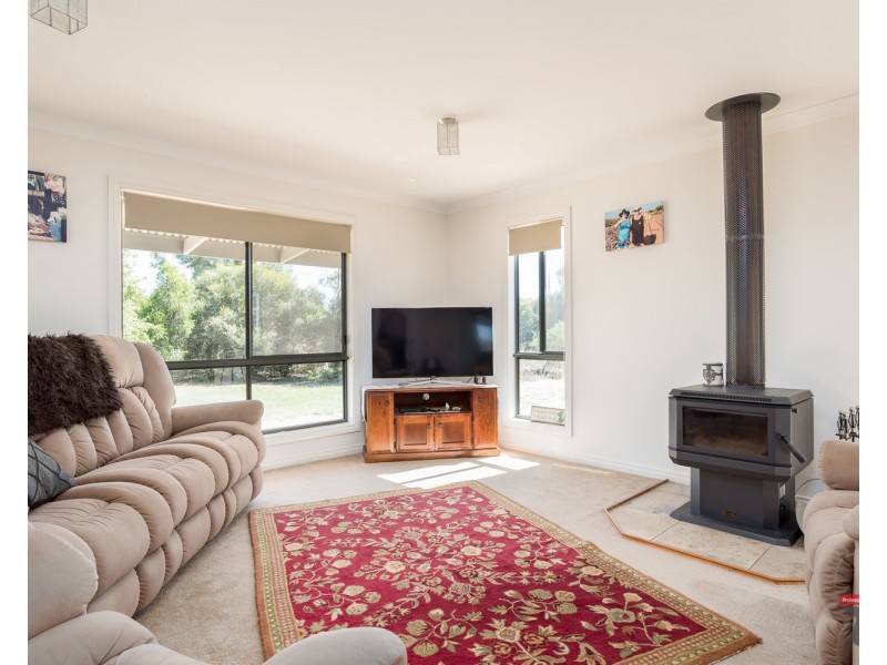 46 Church Road, Curlwaa NSW 2648