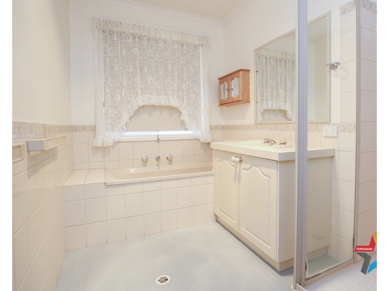 Unit 9/299 Cureton Avenue, Mildura VIC 3500