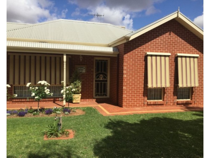 27 Lavender Rise, Red Cliffs VIC 3496