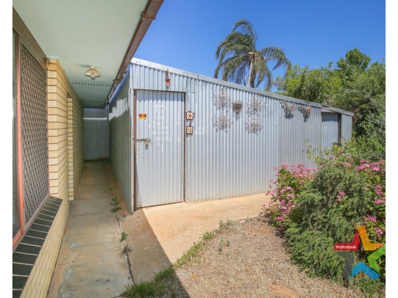483 Walnut Avenue, Mildura VIC 3500