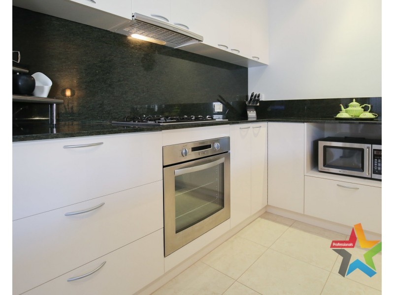 Villa 2/11 Rosemont Avenue, Mildura VIC 3500