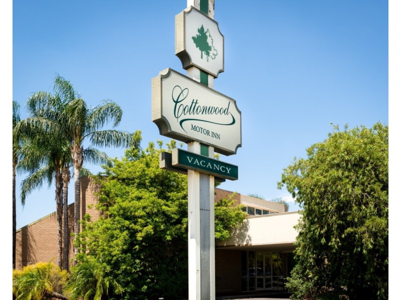 326 – 328 Deakin Avenue, Mildura VIC 3500