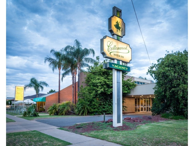 326 – 328 Deakin Avenue, Mildura VIC 3500