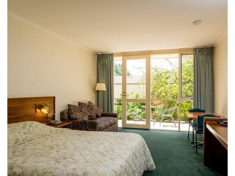 326 – 328 Deakin Avenue, Mildura VIC 3500