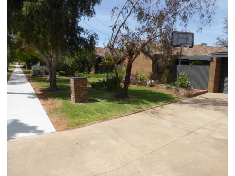 464 Walnut Avenue, Mildura VIC 3500