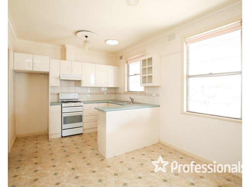 9 Avocado Street, Mildura VIC 3500