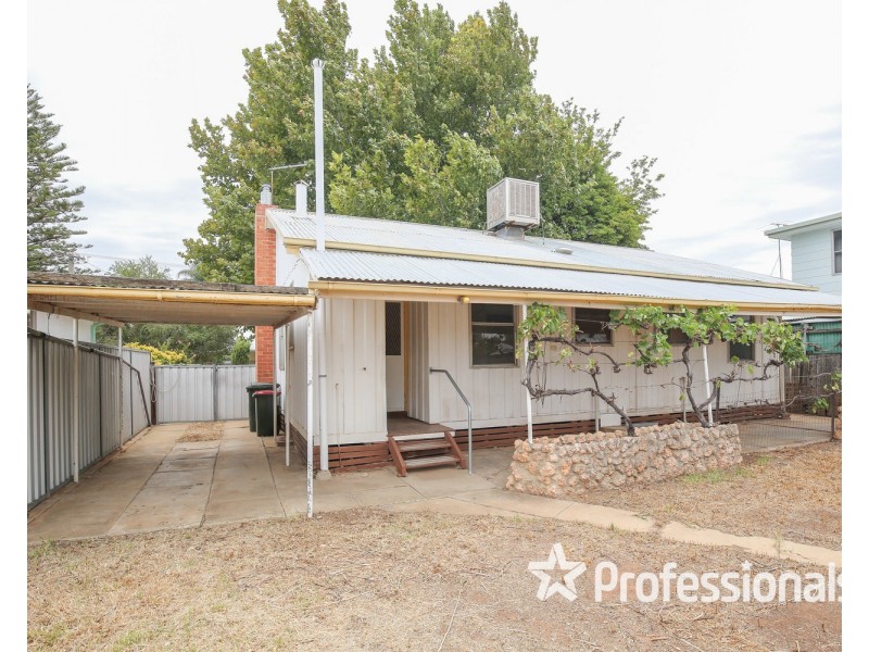 9 Avocado Street, Mildura VIC 3500
