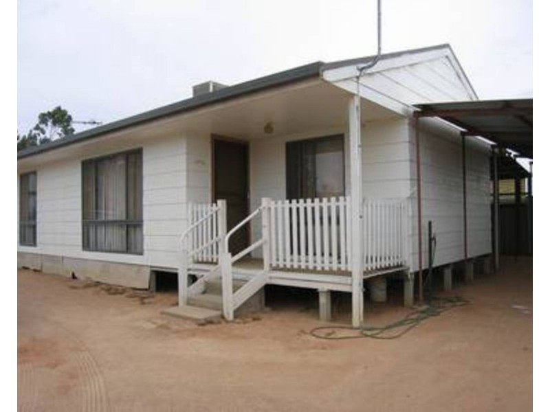 1049 Karadoc Avenue, Irymple VIC 3498