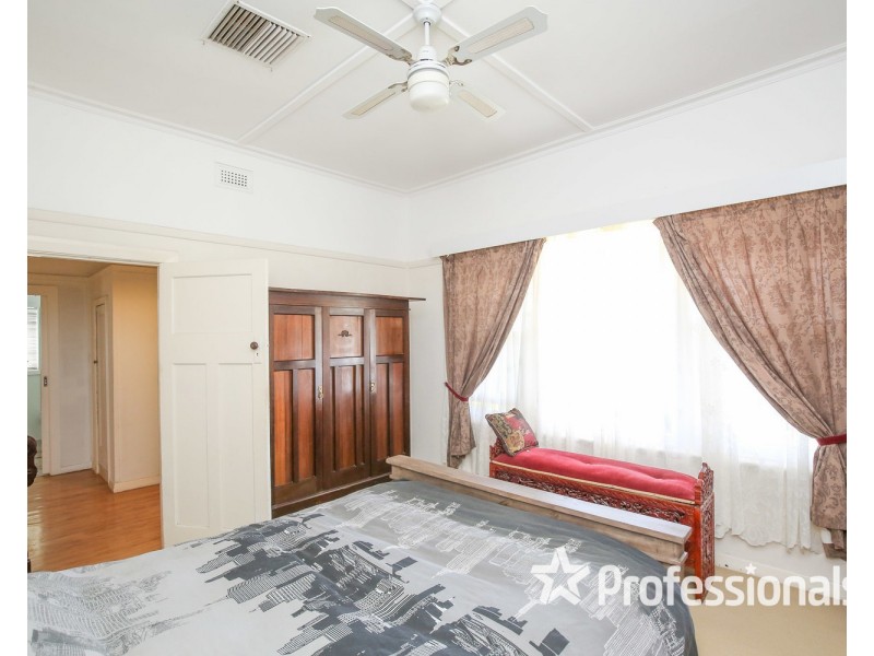 153 Almond Avenue, Mildura VIC 3500