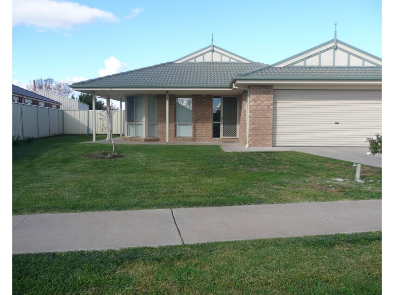 28 Etherington Drive, Mildura VIC 3500