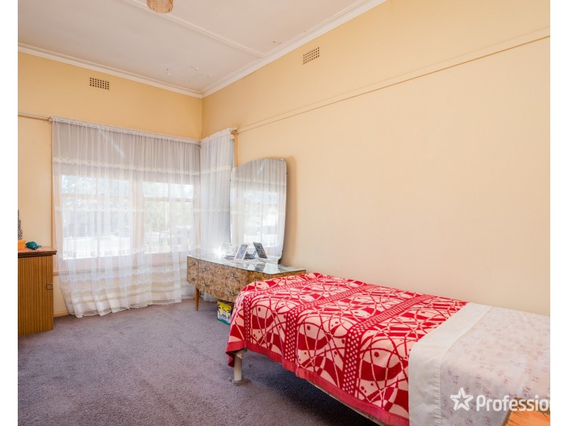 12 Loddon Avenue, Red Cliffs VIC 3496
