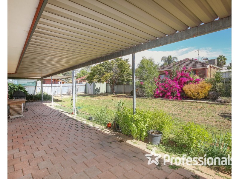 6 Tanduanat Court, Mildura VIC 3500