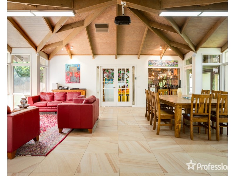 207 Dairtnunk Avenue, Irymple VIC 3498