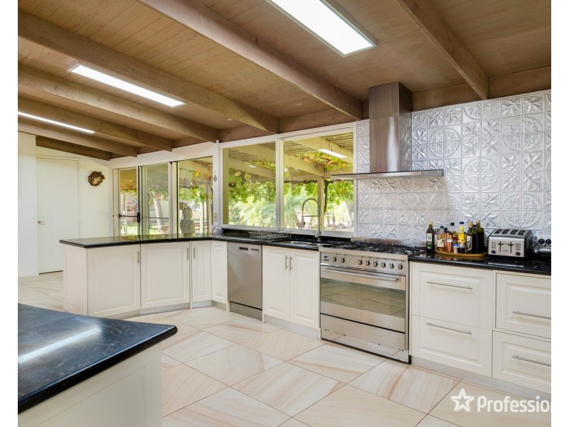 207 Dairtnunk Avenue, Irymple VIC 3498