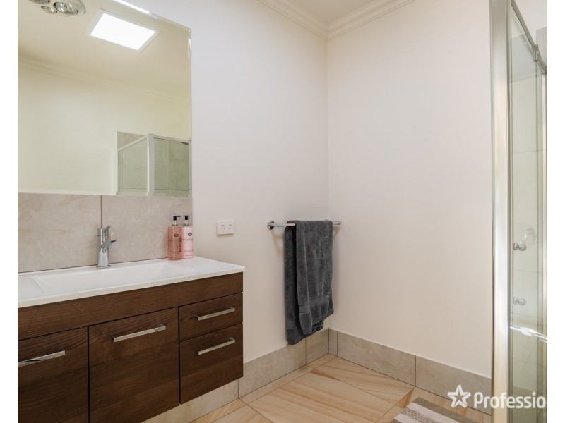 207 Dairtnunk Avenue, Irymple VIC 3498