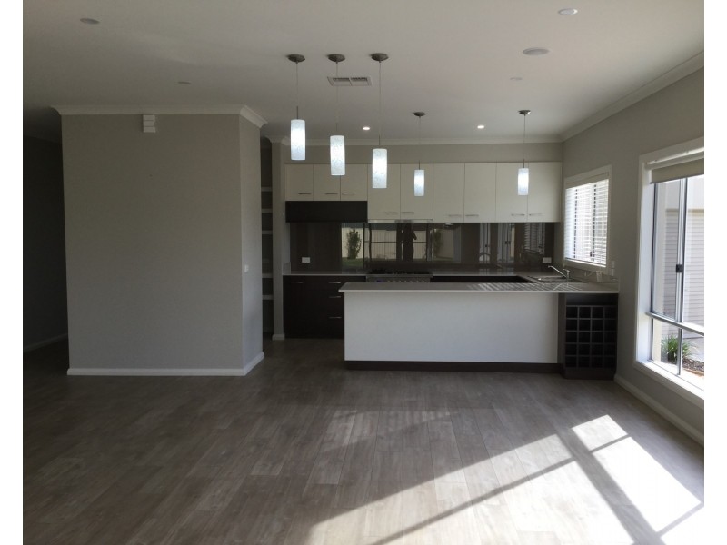 13 Lakeview Court, Mildura VIC 3500