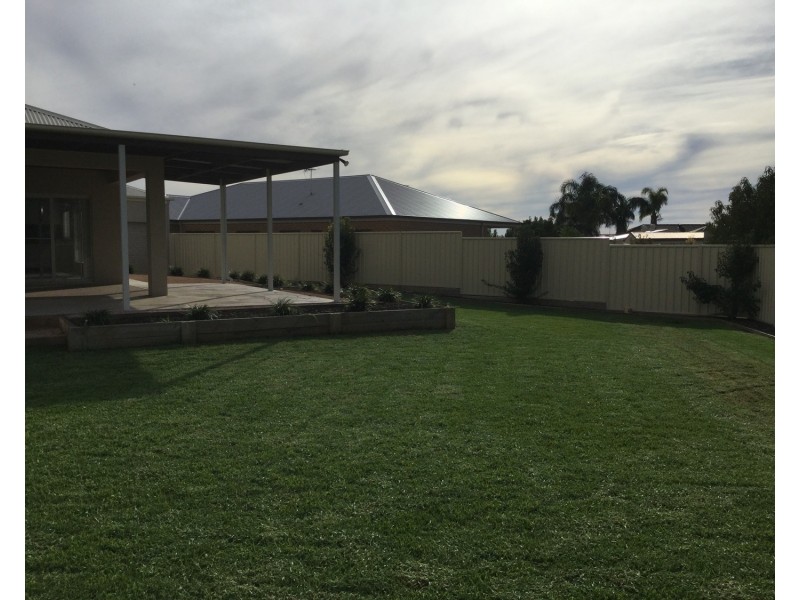 13 Lakeview Court, Mildura VIC 3500